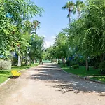 Apartment And Pool Cambrils